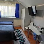 Hotelowe Nad Zalewem Affittacamere 4*