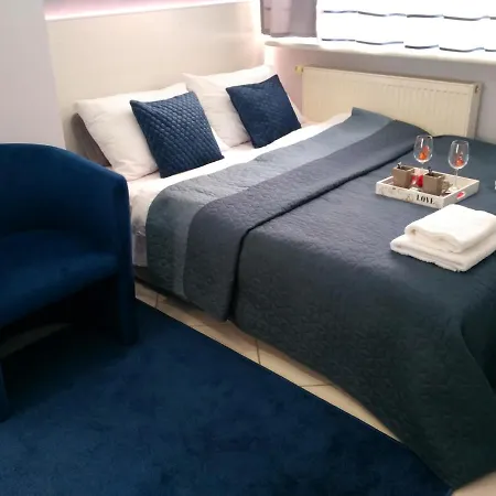 Hotelowe Nad Zalewem בית הארחה