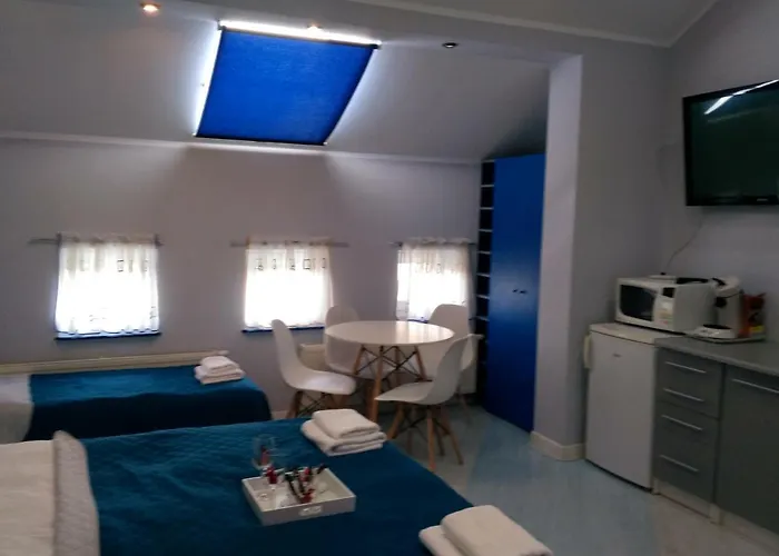 Guest house Hotelowe Nad Zalewem 4*