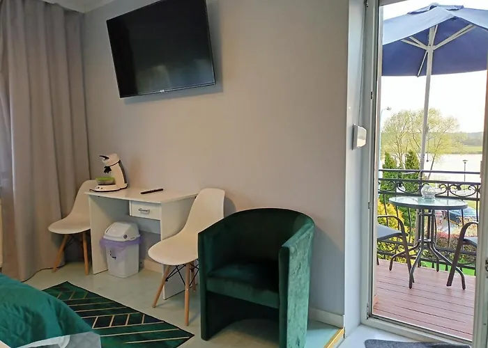 Hotelowe Nad Zalewem Guest house